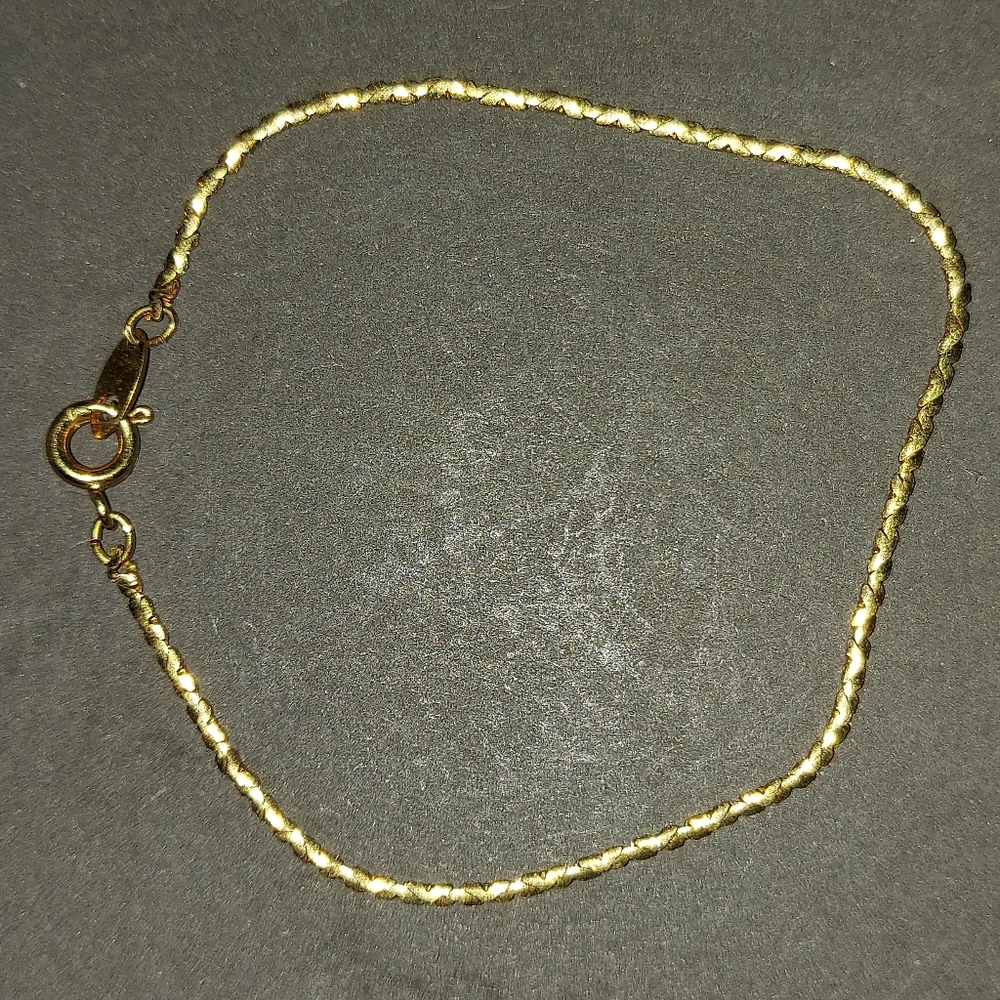 Bracelet
